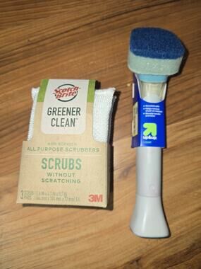 Scotch-Brite Non-Scratch Scrubber Clean Green 3-Pack W/ Scrub Brush Up& Up
